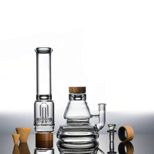 Vitae Glass 16" Voyager Bong - Headshop.com