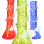 Soft Glass Beaker Bong “Glow Spiral” – UV-Reactive Accents – Assorted Colors