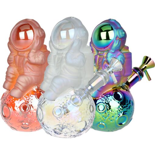 Space Man On The Moon Glass Water Pipe - 6.75" / 14mm F - Headshop.com
